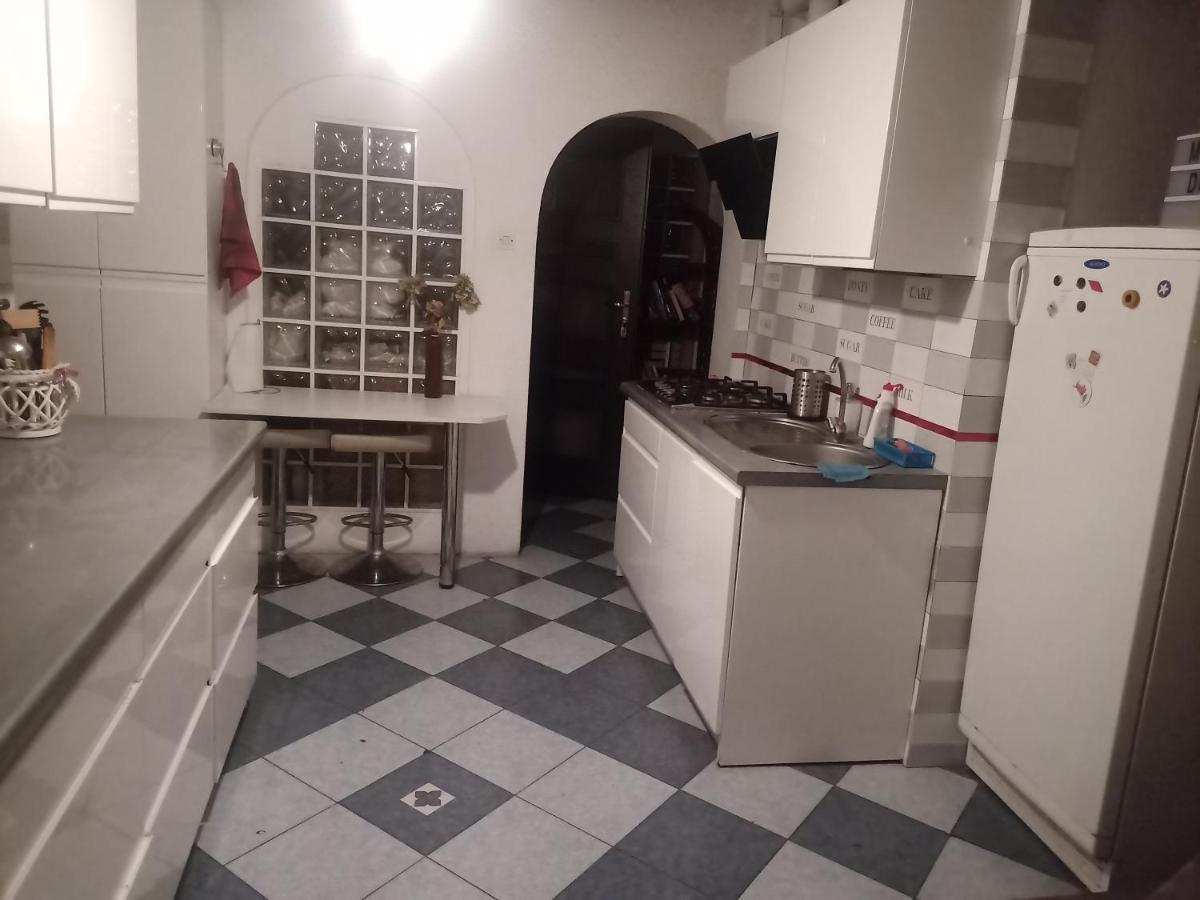 Pokoj W Domu Z Duzym Ogrodem كراكوفيا المظهر الخارجي الصورة